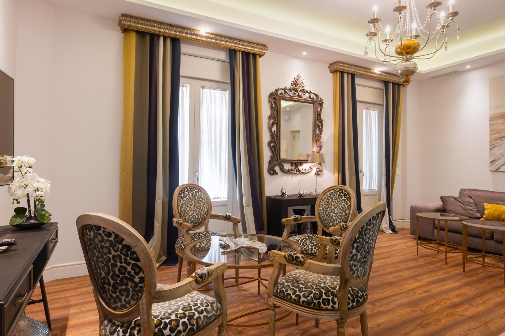 Centro Luxe 3 Rooms Σεβίλλη Εξωτερικό φωτογραφία