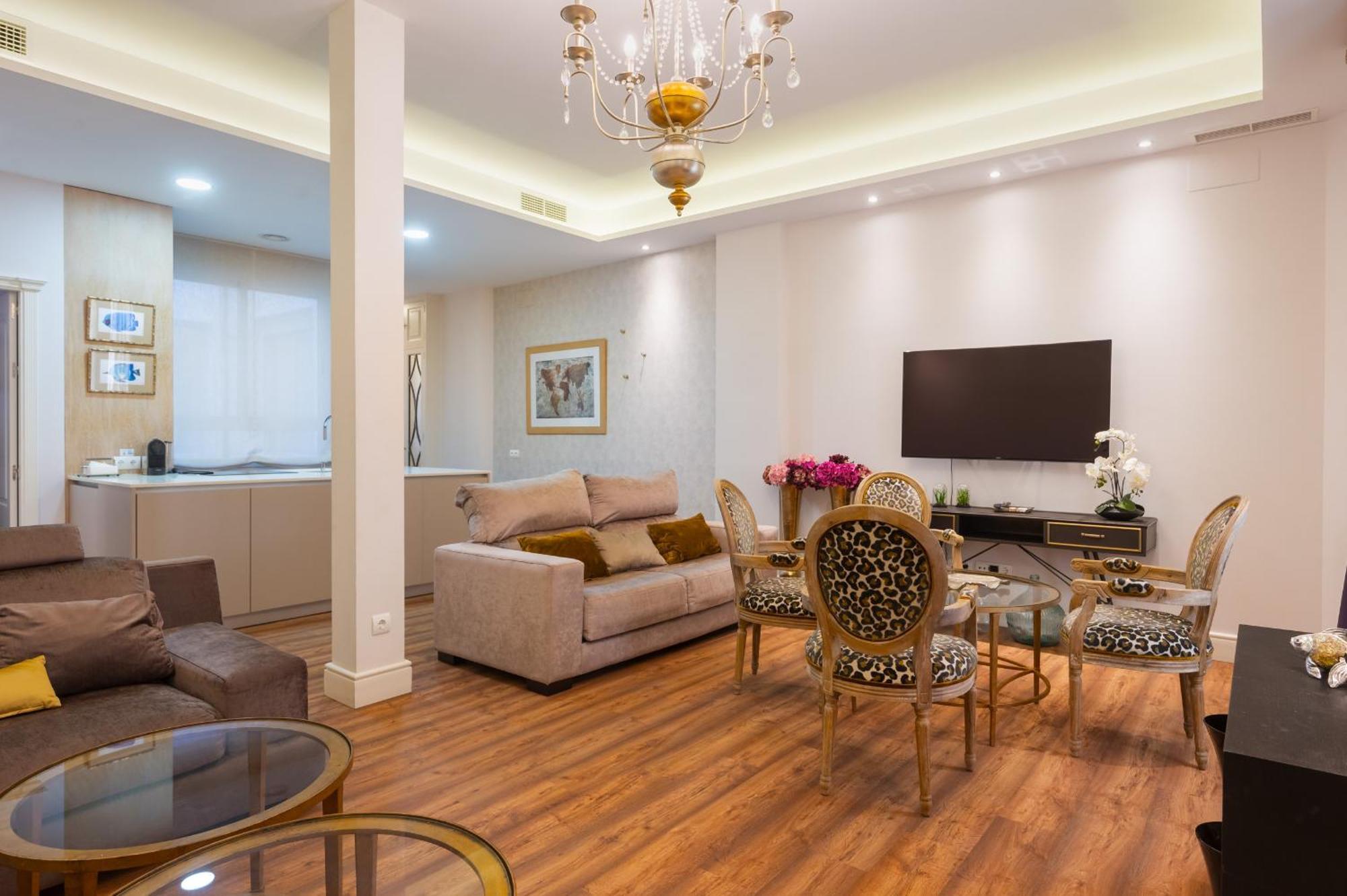 Centro Luxe 3 Rooms Σεβίλλη Εξωτερικό φωτογραφία